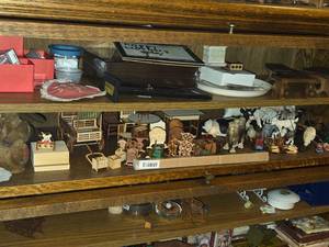 Lot of (2 Shelves) Dollhouse Miniatures