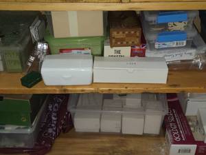 Lot of (1 Shelf) Dollhouse Miniatures