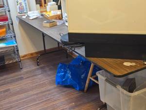 8 Wood-Top Folding Table