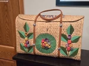 Vintage 1970s Beach Handbag - Straw - Acapulco Knitted on Top