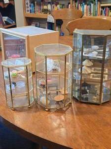 Lot of (3) Glass Displays