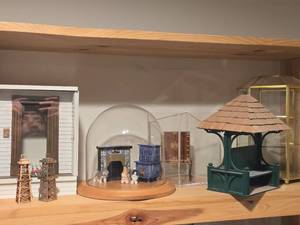 Lot of (1 Shelf) Dollhouse Miniatures and Display Boxes
