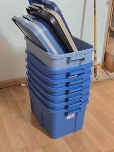 Lot of (7) Tote Bin with Lid