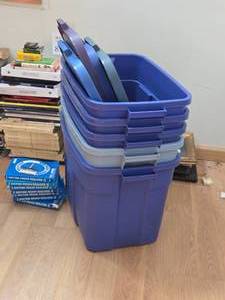 Lot of (5) Tote Bin with Lid