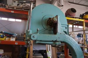 Tannewitz Quality Model G-3 36" Commercial Band Saw