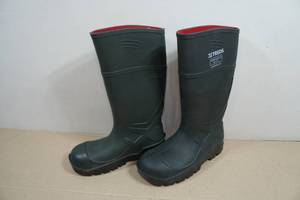 Treds Mens Rubber Boots - Size 3