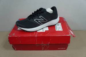 New Balance Mens Sneakers - Size 12