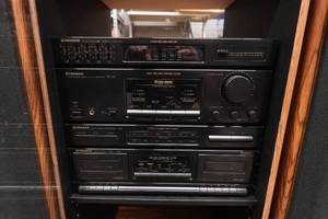 Pioneer Stereo System with Cabinet and Speakers