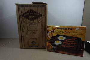 Presto Liddle Griddle and White Mountain Electric Ice Cream Maker