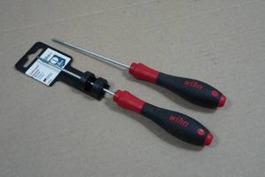2 Wiha Softfinish Slotted Drivers