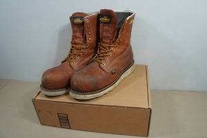 Thorogood Mans Work Boots - Size 10.5