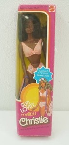 Vintage 1978 Sun Lovin Malibu Christie Doll. unopened