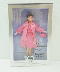 Paramount Pictures Audrey Hepburn Collection. Audrey Hepburn as Holly Golightly in Breakfast at Tiffanys. (#20665) UNOPENED