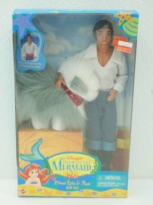Disneys The Little Mermaid Prince Eric & Max Gift Set. UNOPENED. 1997