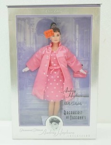 Paramount Pictures Audrey Hepburn Collection. Audrey Hepburn as Holly Golightly in Breakfast at Tiffanys. (#20665) UNOPENED
