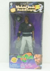 Vintage 1996 Space Jam Michael Jordan Baseball Leaguer Action Figure. UNOPENED