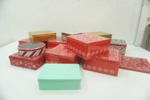 Christmas Cookie Tins
