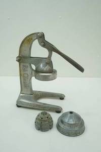 Vintage Manual Juicer
