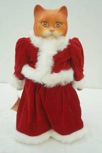 Vintage Betty Jane Carter Musical Porcelain Cat Doll. Perfect Pet Series Mrs. Santa Claws