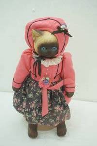Vintage Betty Jane Carter Musical Porcelain Cat Doll. Penny Puss
