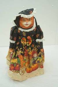 Vintage Betty Jane Carter Musical Porcelain Cat Doll. Holiday Dolls Series. Moonshadow #244500
