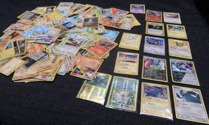 LARGE LOT OF COLLECTABLE POKEMON CARDS