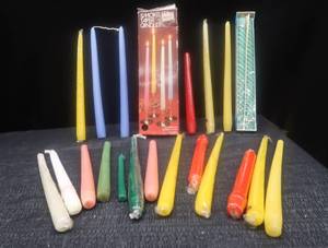 LOT OF NICE CANDLES