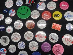 VINTAGE ASSORTMENT OF COLLECTIBLE PINS