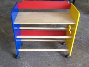 ROLLING CHILDS SHELF