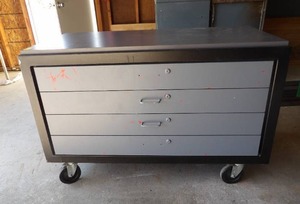 4 DRAWER HEAVY DUTY ROLLING CABINET