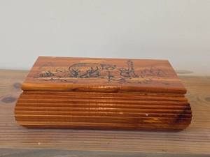 Cedar Wood Trinket Box with Pyrography Bear design