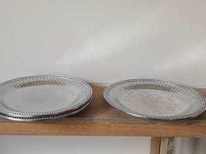 Lot of (3) Wilton Armetale Flutes & Pearls Serving Trays 13 12