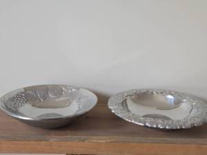 Wilton Armetale - 13 Fruit Bowl and 14 Salad Bowl