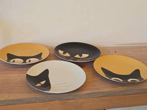 Lot of (4) Cat Eyes theme Plates by Jewel Japan (Japan)