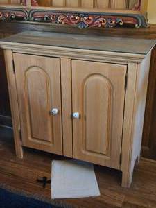 Glass-Top  Wood Cabinet 2-door2-shelf