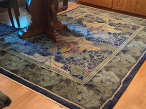 Blue Area Rug  Floral pattern  106 x 71