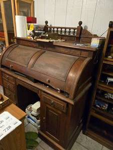 Vintage Roll-Top Wood Office Desk