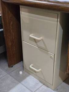 Metal File Cabinet 2-drawer
