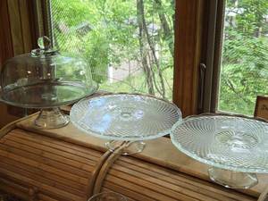 Lot of (3) Clear Glass Cake Stands  One Lid
