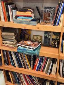 Lot of (4 Shelves) Books - Antiques, Miniatures, Crafts, Arts