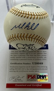 Mark Buehrle Autographed w PSA DNA COA Rawlings Gold Glove Award Baseball