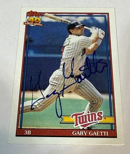 Gary Gaetti On-Card Auto 1991 Topps #430 Minnesota Twins Baseball Card