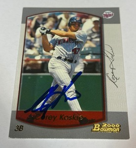 Corey Koskie On-Card Auto 2000 Bowman #131 Minnesota Twins Baseball Card