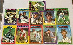 (11) 1975 Topps Mini Vintage Baseball Card Lot