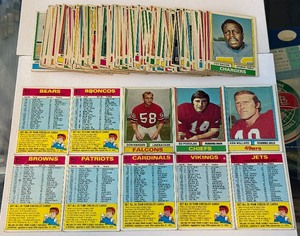 1974 Topps Football 132 Card Parial Set (no dupes) - Vintage Football Cards