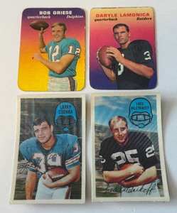 Vintage Football 4-Card Glossy and Kelloggs Star Lot