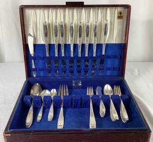 Vintage 1847 Rogers Bros. Silver Plated Flatware - Heritage Design with A Monogram  - Service for 8 , missing one teaspoon