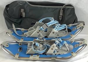L.L. Bean Winter Walker 21 Aluminum Snowshoes  with Carrying Bag