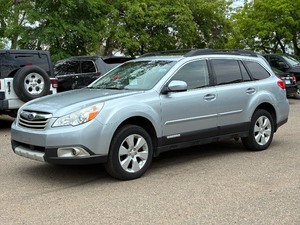 2012 SUBARU OUTBACK 2.5I PREMIUM All Wheel Drive  No Accidents Reported (NO RESERVE)