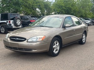 2002 FORD TAURUS SE 115k Miles (NO RESERVE)